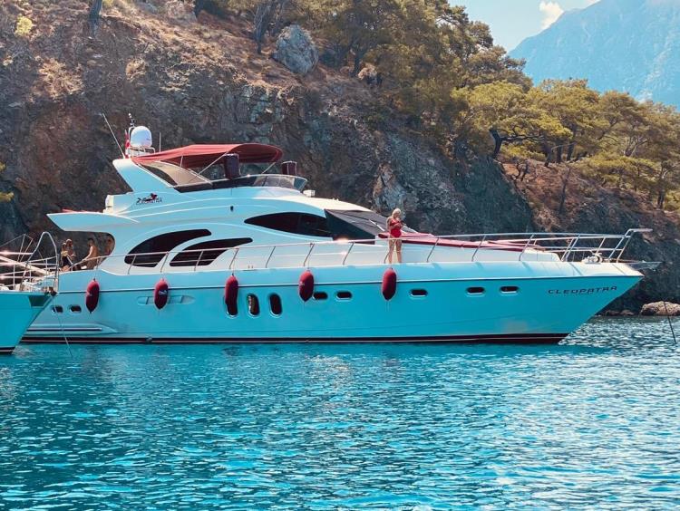 CLEOPATRA LUXURY