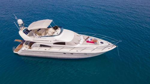 fairline-56